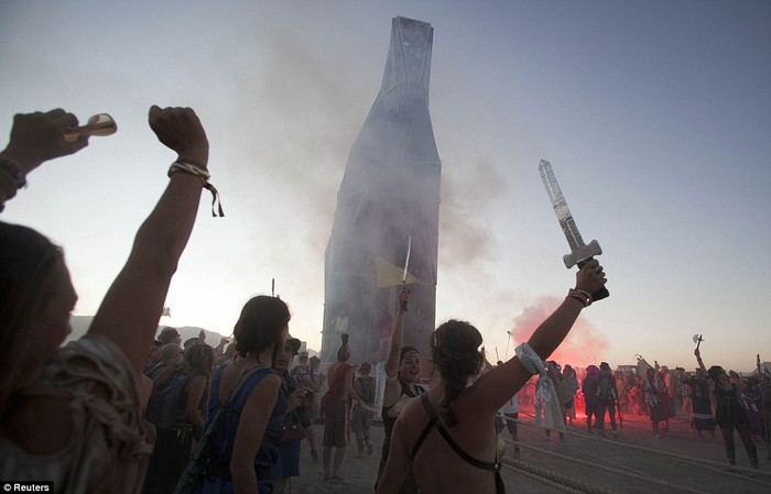 Các hoạt động trong lễ hội Burning Man